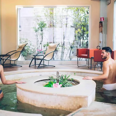 Rizzi Aquacharme & Отель Darfo Boario Terme